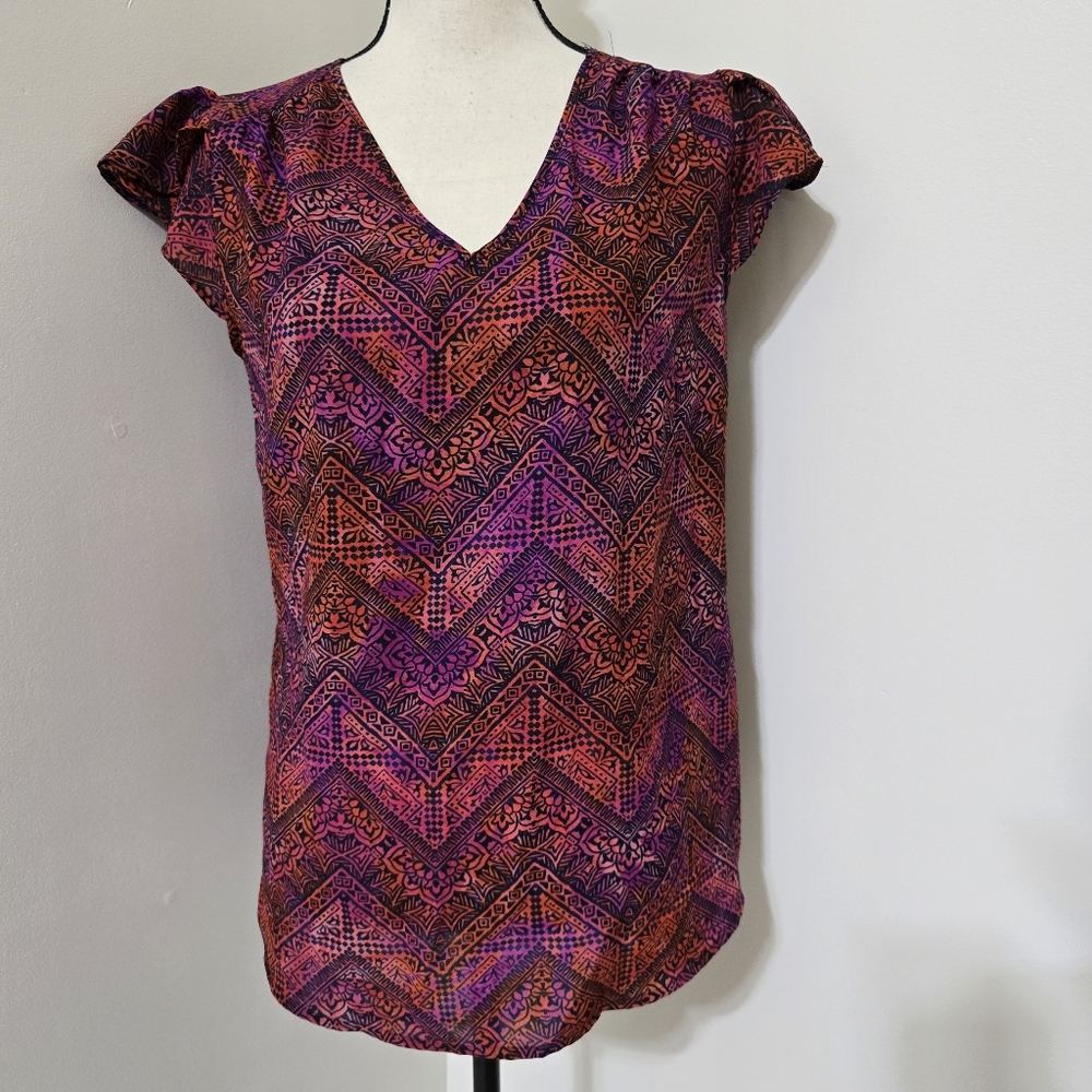 JAPNA size Large Flutter Cap‎ Sleeve Geometric Print Blouse Multicolor